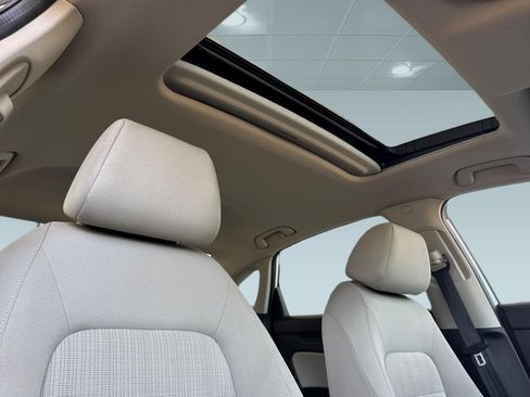 Certified 2023 Honda Civic EX image 24