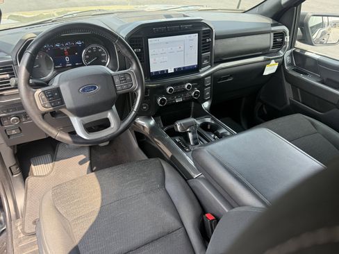 Used 2022 Ford F150 XLT w/ Equipment Group 302A High RWD image 16