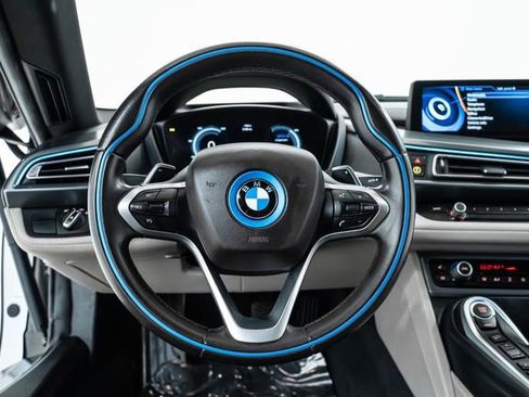 Used 2014 BMW i8 image 26