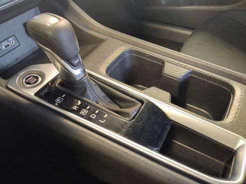 Used 2022 Nissan Sentra SV FWD image 26