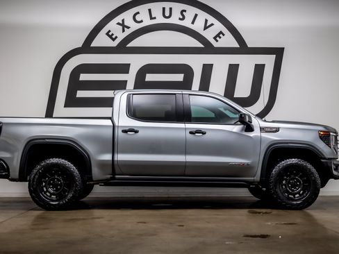Used 2023 GMC Sierra 1500 AT4X w/ AT4X AEV Edition AWD/4WD image 9