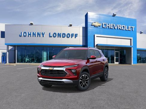 New 2026 Chevrolet TrailBlazer LT w/ Convenience Package FWD image 8