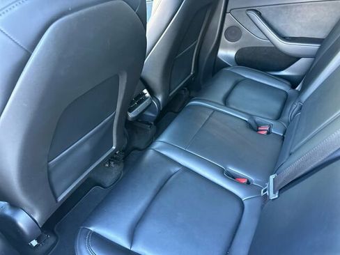 Used 2024 Tesla Model Y Long Range image 14