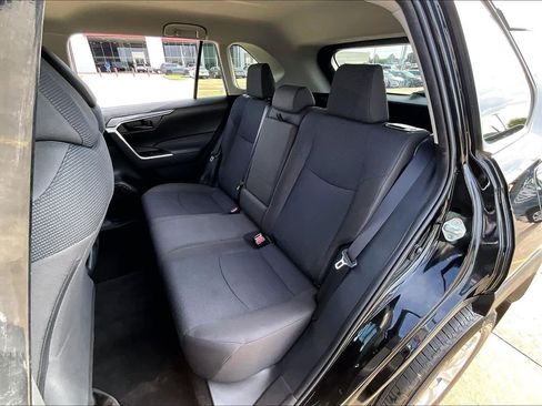 Used 2024 Toyota RAV4 LE image 20