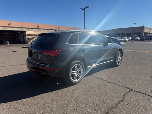 Used 2017 Audi Q5 2.0T Premium Plus w/ Technology Package image 5