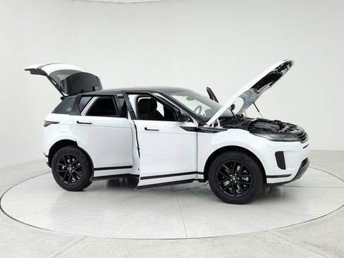 New 2025 Land Rover Range Rover Evoque S image 10