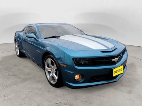 Used 2010 Chevrolet Camaro SS w/ RS Package RWD image 7
