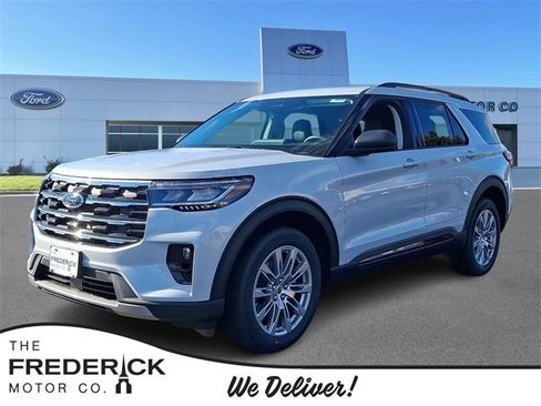 New 2026 Ford Explorer Active w/ Active Comfort Package image 1