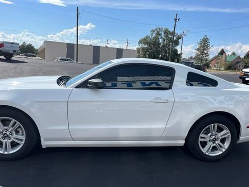 Used 2014 Ford Mustang Coupe RWD image 7