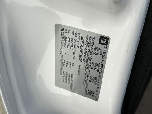 Used 2011 Chevrolet Silverado 1500 LT w/ All-Star Edition RWD image 46