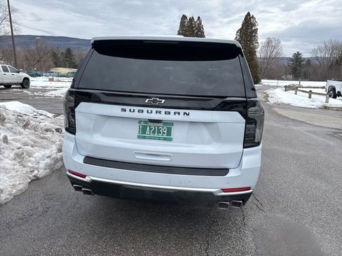New 2026 Chevrolet Suburban High Country AWD/4WD image 23