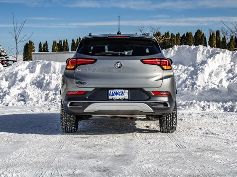 Used 2023 Buick Encore GX Essence w/ Experience Buick Package image 3