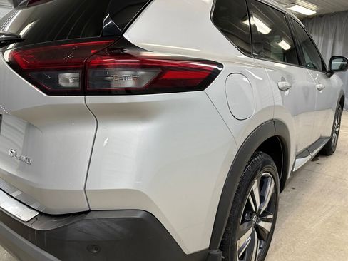 Used 2021 Nissan Rogue SL image 26