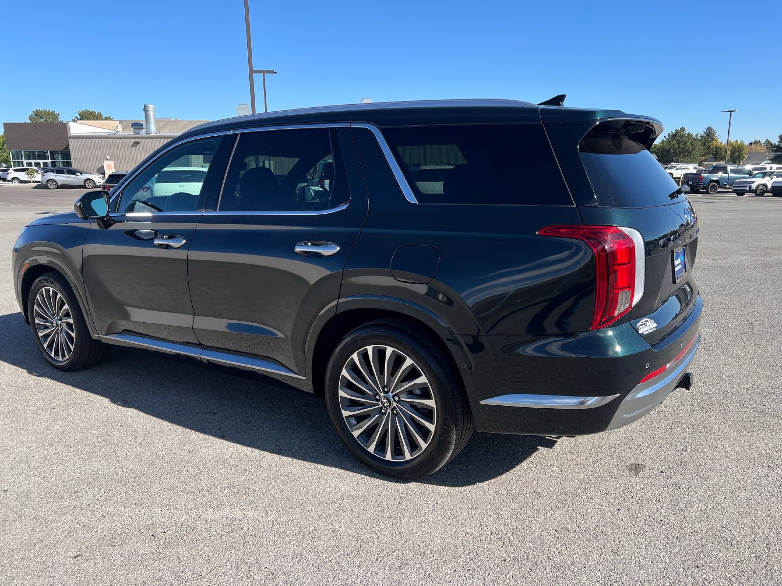 Certified 2024 Hyundai Palisade Calligraphy AWD/4WD image 5