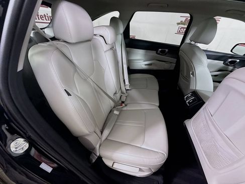 Used 2025 Kia Sorento S w/ Panoramic Sunroof Package AWD/4WD image 31