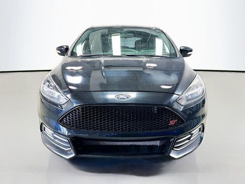 Used 2016 Ford Focus ST image 4