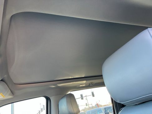 Used 2021 Ford F150 Lariat image 28