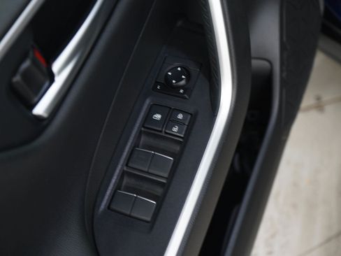 Used 2020 Toyota RAV4 XSE AWD/4WD image 19