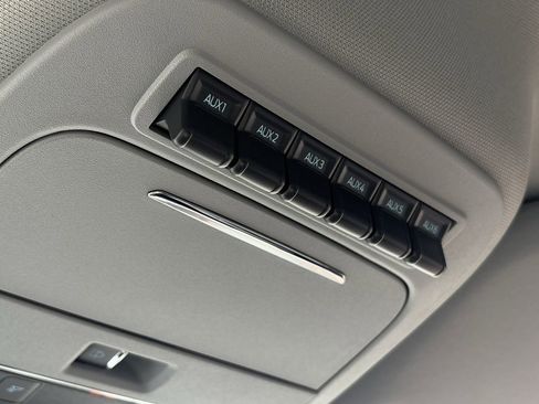 New 2026 Ford F250 Lariat w/ Black Appearance Package image 65