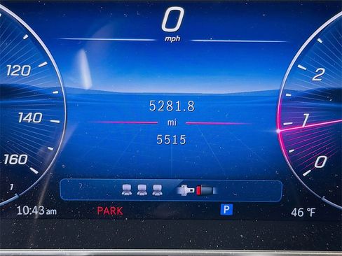 New 2025 Mercedes-Benz GLC 300 4MATIC image 14