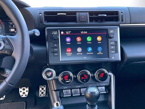 Used 2023 Toyota GR86 Premium image 12