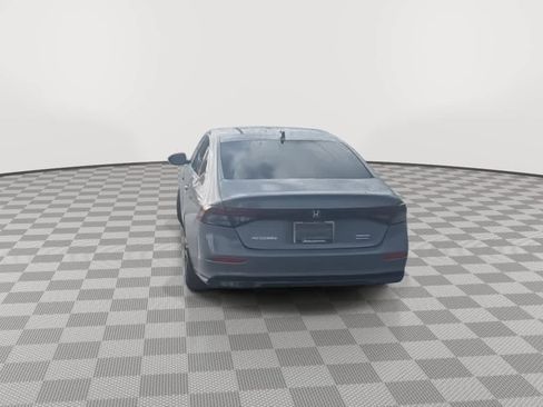 Used 2025 Honda Accord Touring image 7