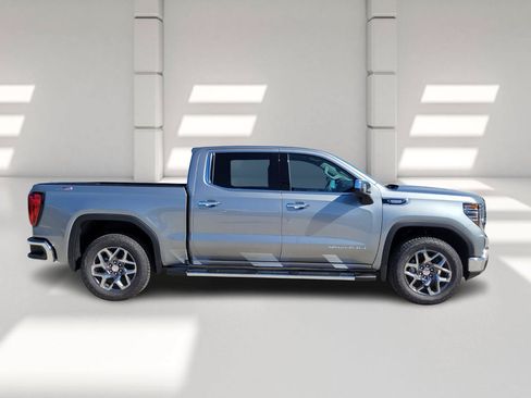 New 2026 GMC Sierra 1500 SLT AWD/4WD image 4