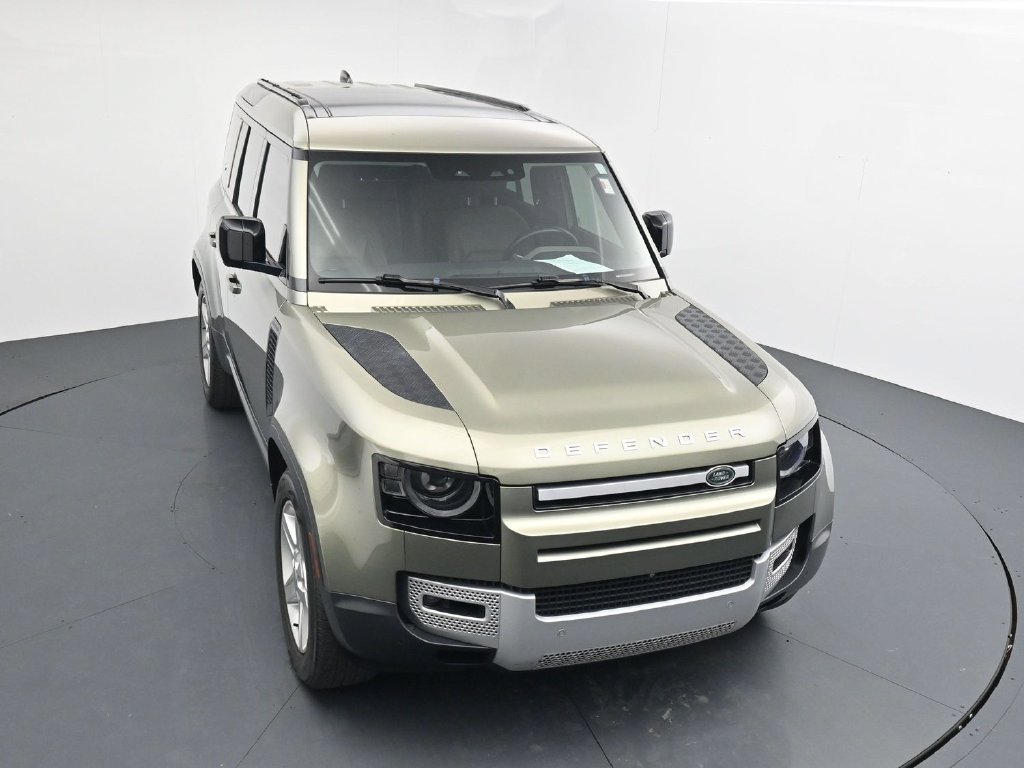 Used 2021 Land Rover Defender 110 SE AWD/4WD image 10
