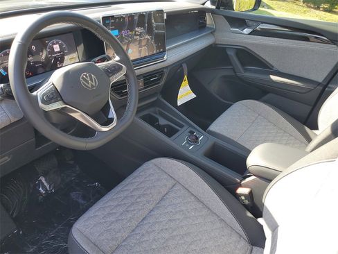 New 2026 Volkswagen Tiguan S image 20