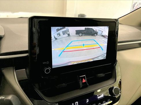 Used 2024 Toyota Corolla LE image 23