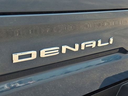 Used 2024 GMC Sierra 1500 Denali w/ Denali Reserve Package AWD/4WD image 30