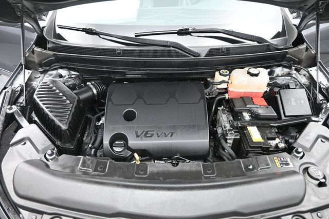 Used 2019 Buick Enclave Essence FWD image 40