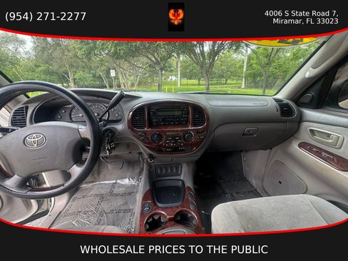 Used 2005 Toyota Sequoia SR5 RWD image 9