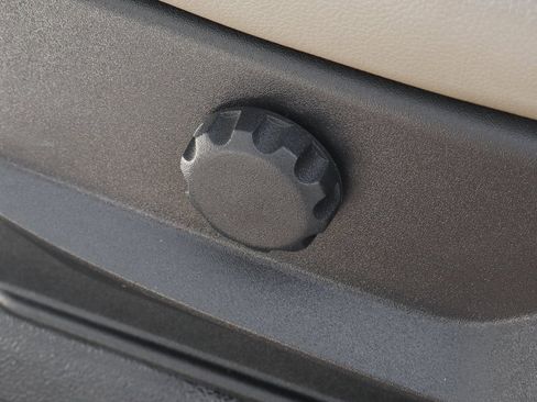 Used 2022 Ford F250 XL w/ Power Equipment Group image 20