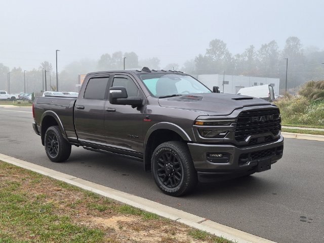 Used 2025 RAM 3500 Limited AWD/4WD image 7