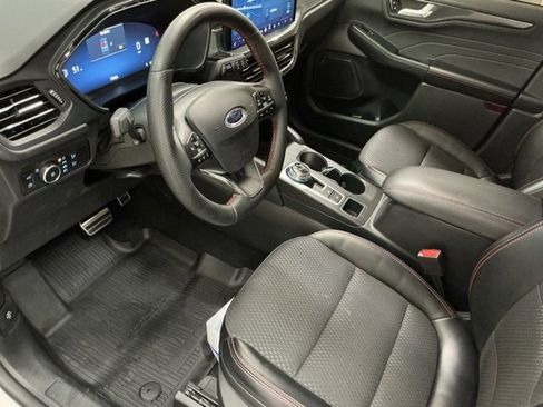 Used 2023 Ford Escape ST-Line Select w/ Tech Pack #2 image 14