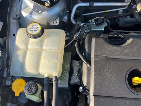 Used 2013 MAZDA MAZDA3 i SV image 45