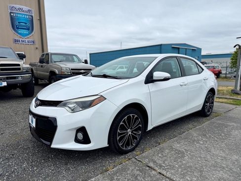Used 2014 Toyota Corolla S FWD image 1