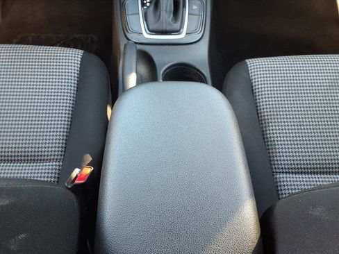 Used 2021 Hyundai Kona SE image 18