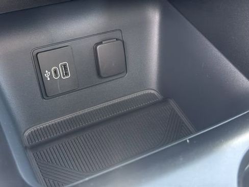 New 2026 Ford Explorer Active AWD/4WD image 21