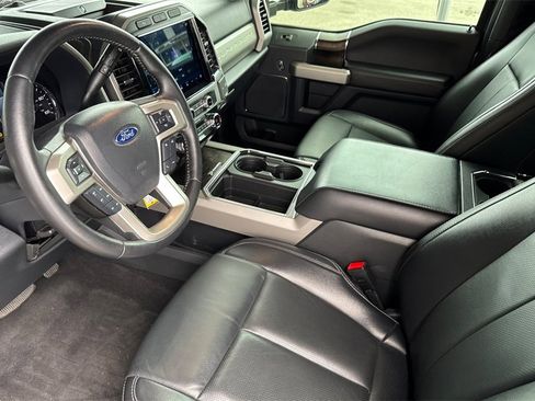 Used 2022 Ford F250 Lariat w/ FX4 Off-Road Package image 10