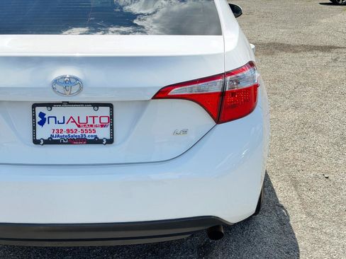 Used 2015 Toyota Corolla LE FWD image 75