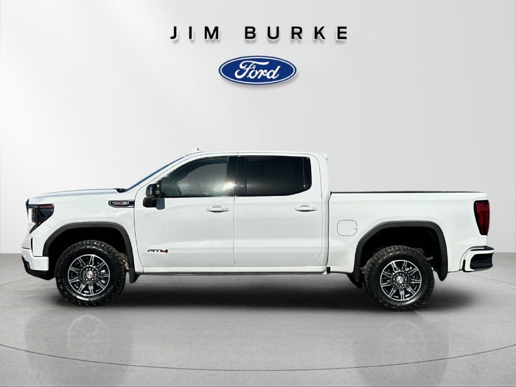 Used 2025 GMC Sierra 1500 AT4 AWD/4WD image 2
