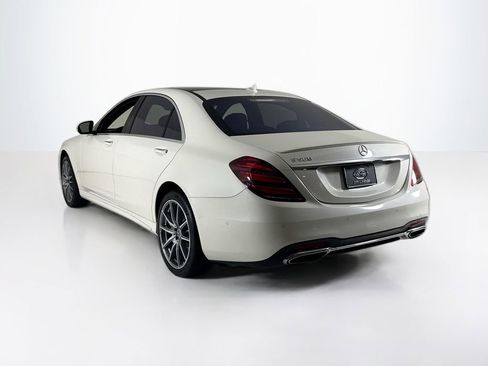 Used 2020 Mercedes-Benz S 560 Sedan image 3