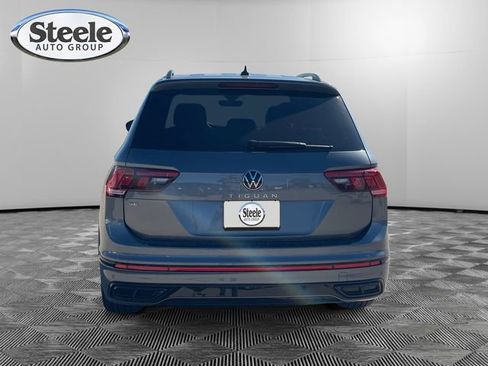 New 2024 Volkswagen Tiguan SE R-Line image 4