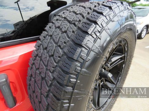 Used 2021 Jeep Wrangler Unlimited Sport image 16