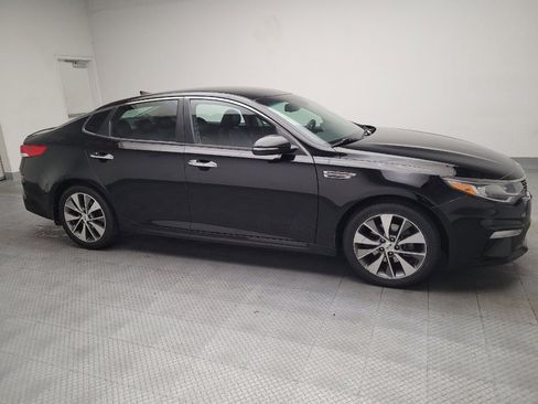 Used 2019 Kia Optima S FWD image 11