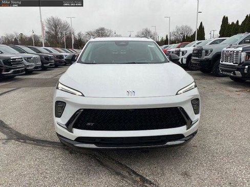 New 2026 Buick Envision Sport Touring image 10