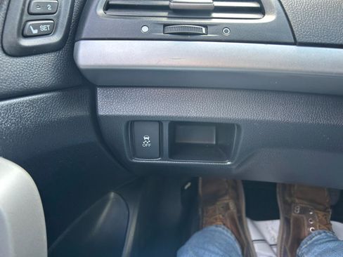 Used 2012 Honda Accord EX-L image 24