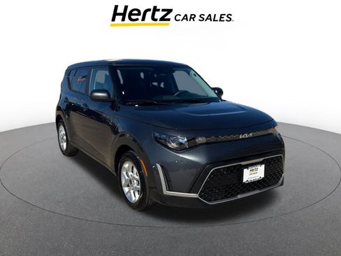 Used 2025 Kia Soul LX w/ LX Technology Package image 1